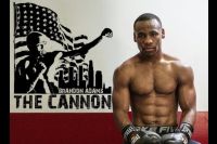Брэндон Адамс побеждает Мозли-младшего и выигрывает шоу The Contender