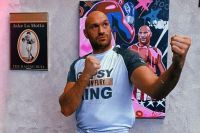 Костя Цзю отреагировал на слова Фьюри о возобновлении карьеры