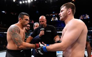 Видео боя Стипе Миочич – Фабрисио Вердум UFC 198