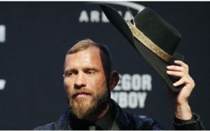 Дональд Серроне объявил о возобновлении карьеры