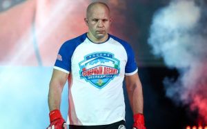 Федор Емельненко объяснил, почему не выбрал себе в соперники Джуниора Дос Сантоса, для боя в Москве