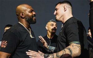 Витор Белфорт дал совет Джону Джонсу относительно боя с Томом Аспиналлом