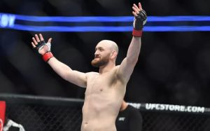 Зак Каммингс выбыл из турнира UFC в Сент-Луисе из-за травмы черепа