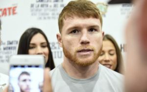 Сауль Альварес может провести поединок против боксера из Казахстана