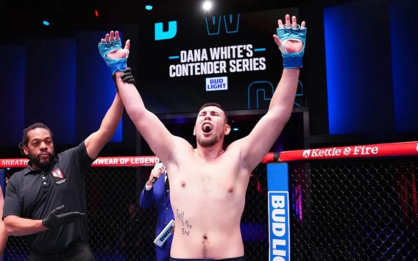 Данило Воеводкин рассказал, когда и против кого хочет дебютировать в UFC