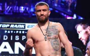 Ломаченко устроил перепалку с Притулой и Стерненко: "Ты чего не воюешь, патриот?"