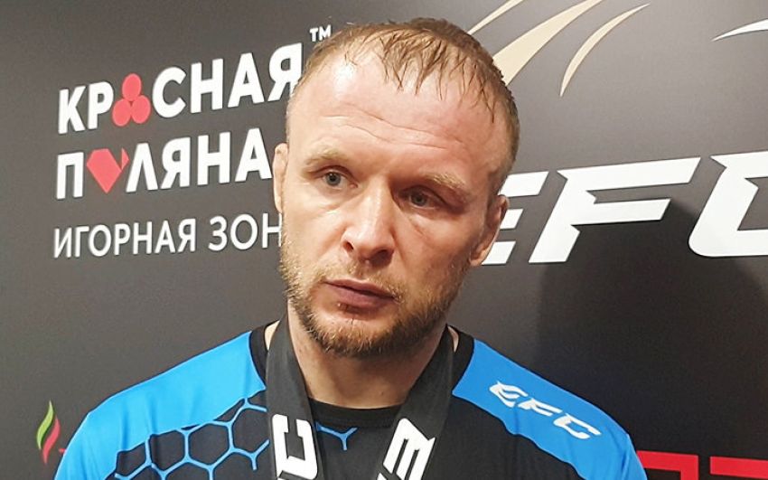Шлеменко делает ставку на ударку в бою с Оливейрой