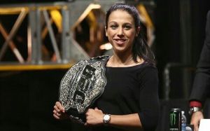 Джоанна Йеджейчик: Хабиб, присоединяйся к “Perfecting Athlete”s, начинай работать с нашими диетологами 