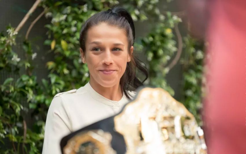 Джоанна Еджейчик встретится с Роуз Намаюнас на UFC 217
