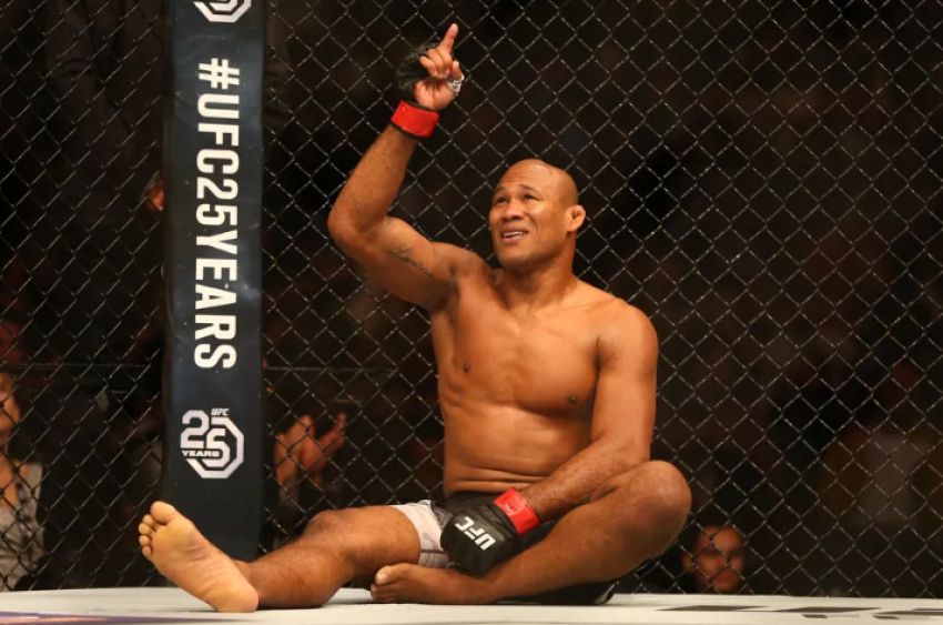 Бонусы турнира UFC on FOX 27