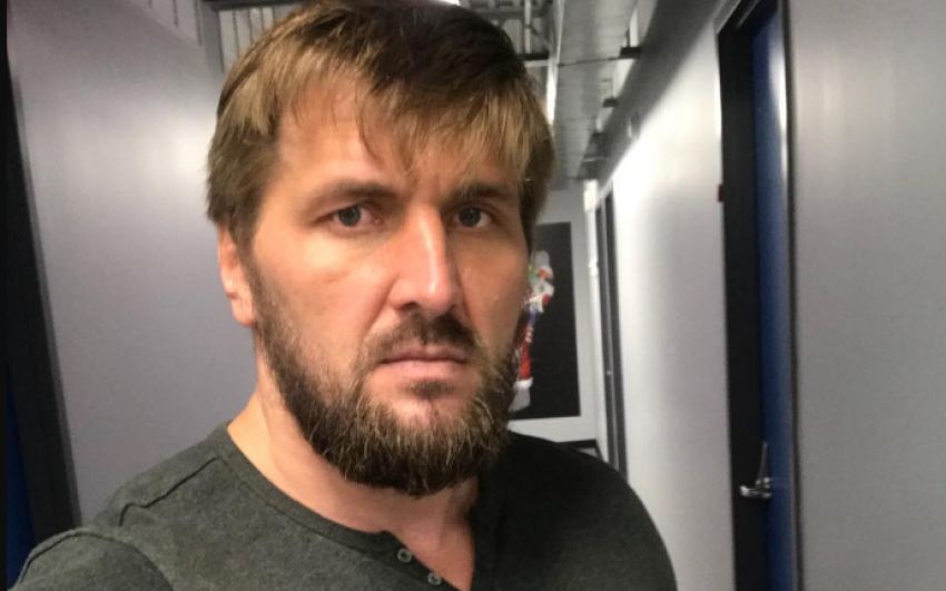 Виталий Минаков три дня был под капельницами перед боем с Чейком Конго