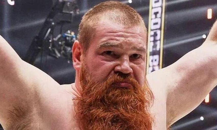 Александр Емельяненко дал прогноз на бой Дацика с Мондрагоном