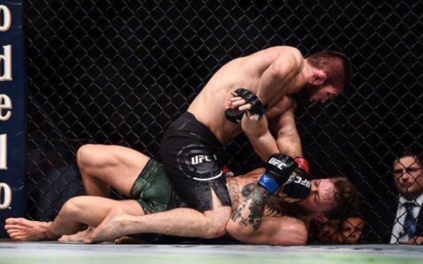 Хабиб Нурмагомедов может быть лишён пояса чемпиона UFC