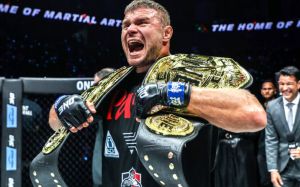 Малыхин поделился впечатлениями от игры в тайской футбольной медиалиге