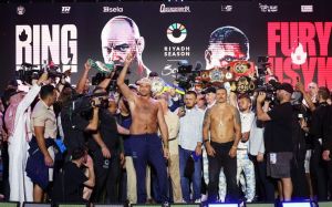 Стало известно количество PPV боя Александр Усик – Тайсон Фьюри