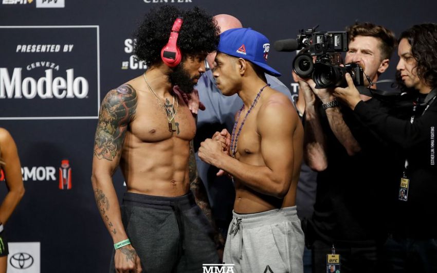 Видео боя Андре Эвелл - Джонатан Мартинез UFC 247