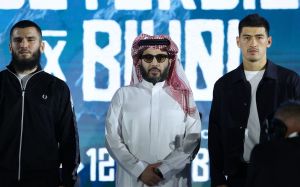 Глава WBA дал прогноз на бой Бетербиев - Бивол