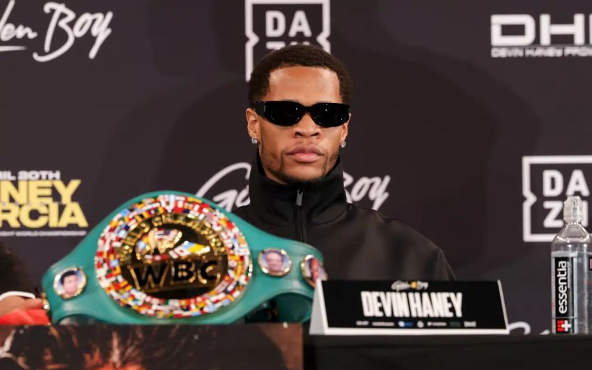 WBC назначил Девину Хэйни обязательного претендента