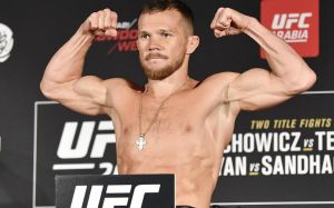 Результаты взвешивания турнира UFC 267