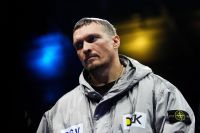 Александр Усик отреагировал на объявление андеркарда его боя с Верховеном
