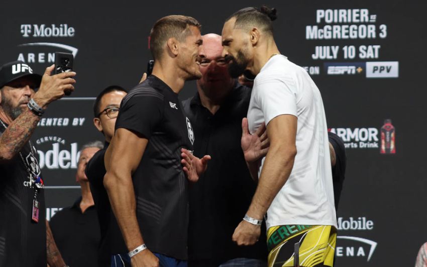 Видео боя Мичел Перейра - Нико Прайс UFC 264