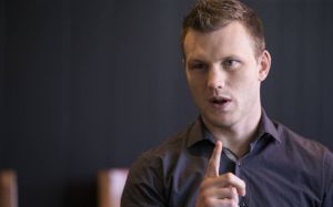 Джефф Хорн назвал тренера Гэри Коркорана «клавиатурным воином»