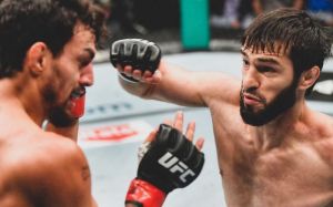 Зубайра Тухугов одержал верх над Рикардо Рамосом на UFC 267