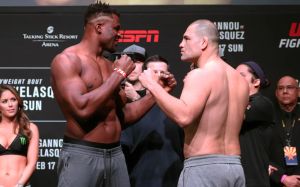 Видео боя Кейн Веласкес - Фрэнсис Нганну UFC on ESPN 1