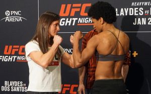 Видео боя Ханна Сайферс - Анджела Хилл UFC Fight Night 166