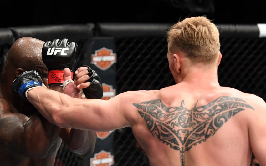 Видео боя Александр Волков – Жаирзиньо Розенстрайк UFC Fight Night 207