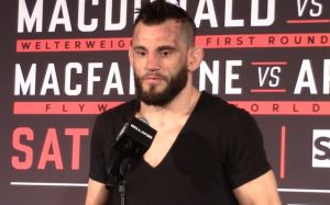 Джон Фитч о бое с Рори МакДональдом: "Bellator нужно уволить своих судей"