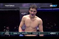 Видео боя Артур Караваев - Артур Пронин RCC 4