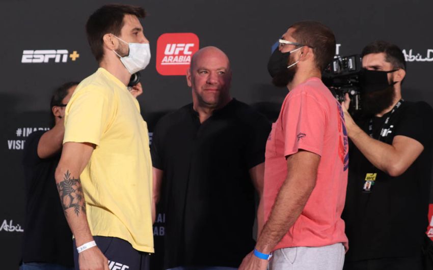 Видео боя Карлос Кондит - Курт МакГи UFC on ESPN 16