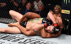 Бонусы турнира UFC Fight Night 112