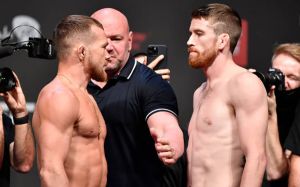 Видео боя Петр Ян - Кори Сандхаген UFC 267