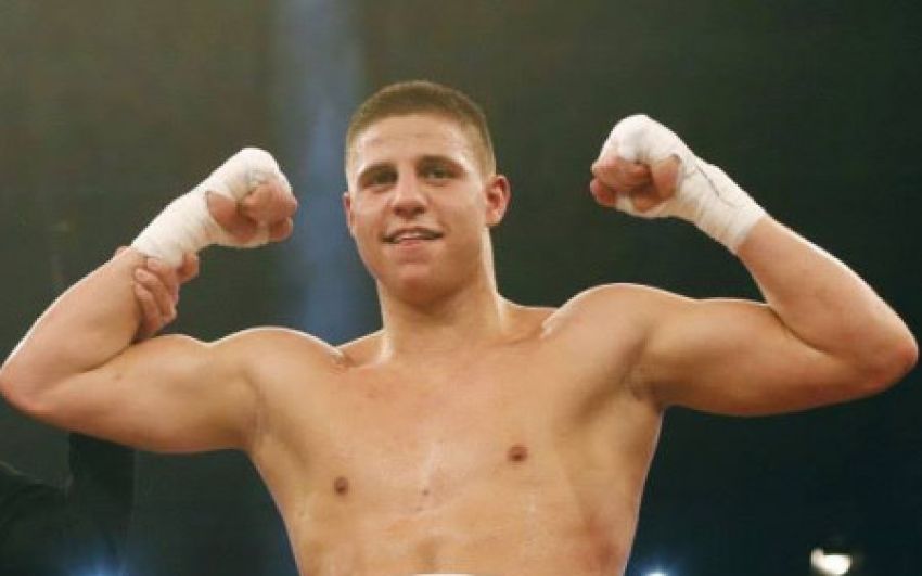Тайрон Цойге защитил титул WBA