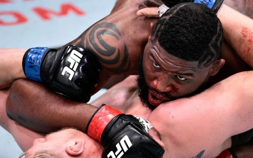 Кертис Блэйдс победил Александра Волкова на UFC on ESPN 11