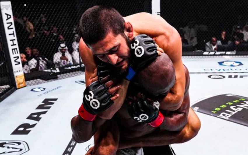 Видео боя Хамзат Чимаев - Камару Усман UFC 294