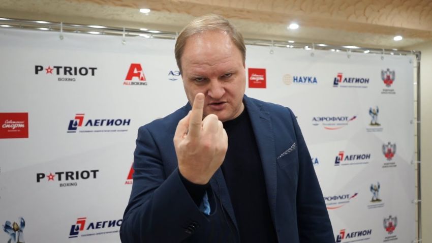 "Они обкрадывают своих спортсменов". Хрюнов высказался о решении сборной США не ехать на чемпионат мира