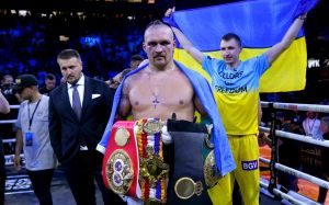 Александр Усик: "Пусть Фьюри отдаст пояс и отдыхает"