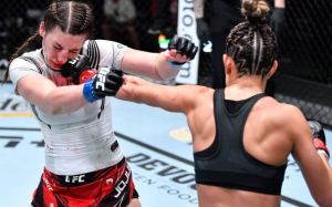 Лиана Джоджуа проиграла Кортни Кейси на UFC Fight Night 197
