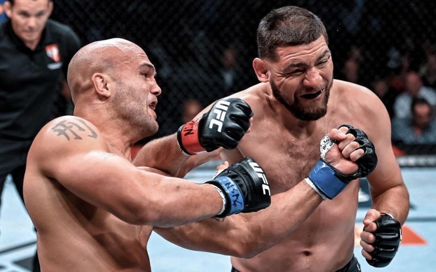 Робби Лоулер заставил сдаться Ника Диаса на UFC 266