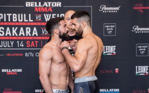Видео боя Патрисио Фрейре - Даниэль Вайхель Bellator 203