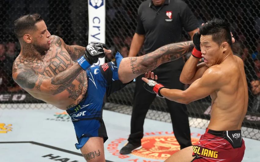 Видео боя Ли Джинлианг – Дэниел Родригес UFC 279