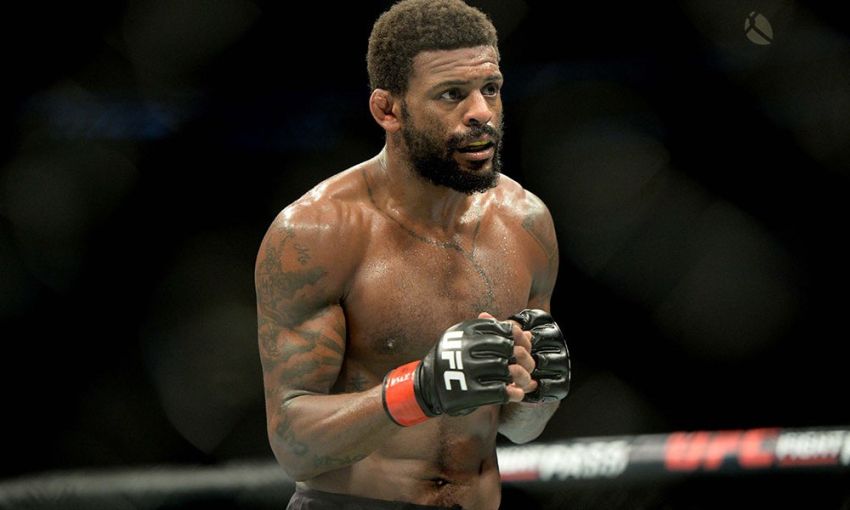 Майкл Джонсон готов подраться с Эрнандесом на UFC 249 вместо Махачева