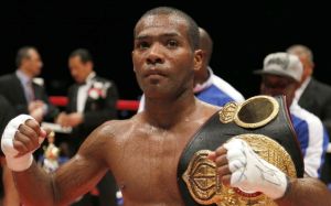 Хесреэль Корралес подписал контракт с Golden Boy Promotions