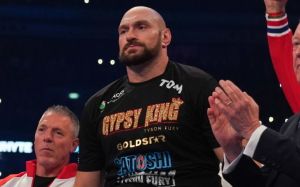 Дэвид Хэй прокомментировал решение Тайсона Фьюри завершить карьеру: "Остался только один большой бой"