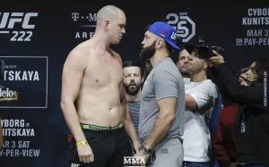 Видео боя Стефан Штруве - Андрей Орловский UFC 222