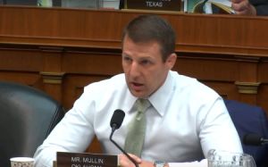 Конгрессмен США назвал UFC «Доном Кингом ММА»