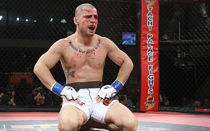 Прямая трансляция Bellator 218: Георгий Караханян - Эммануэль Санчес 2